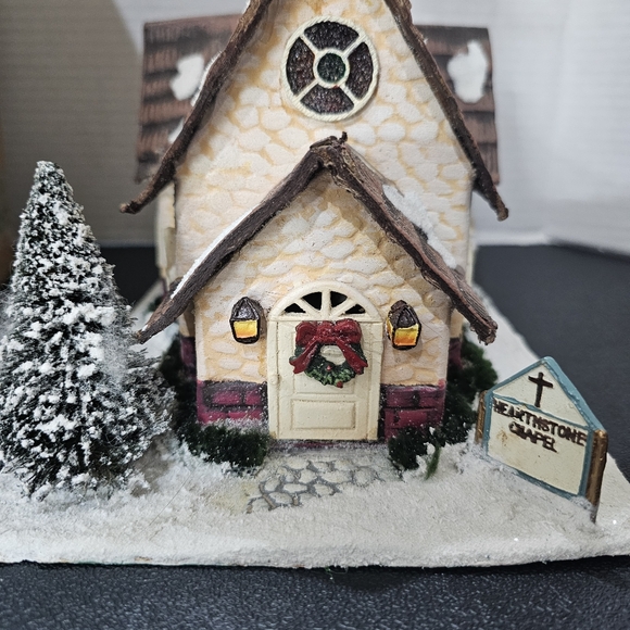🎁 Silvestri Hearthstone Village "Hearthston Chapel" Holiday Christmas Vintage - Picture 7 of 15